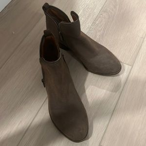 Lucky Brand Booties Size 8.5 Brown